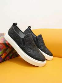 Picture of Louis Vuitton Shoes _SKULVsz38-44mnf020516135